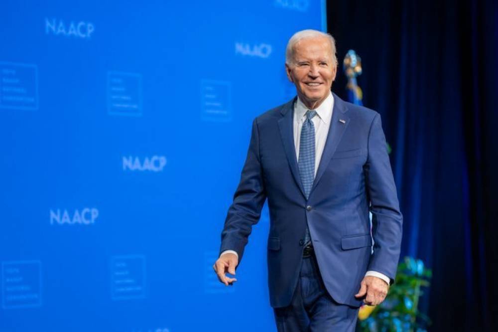 „Adja át a fáklyát”: egyre nő a Biden visszalépését követelő demokrata párti politikusok száma