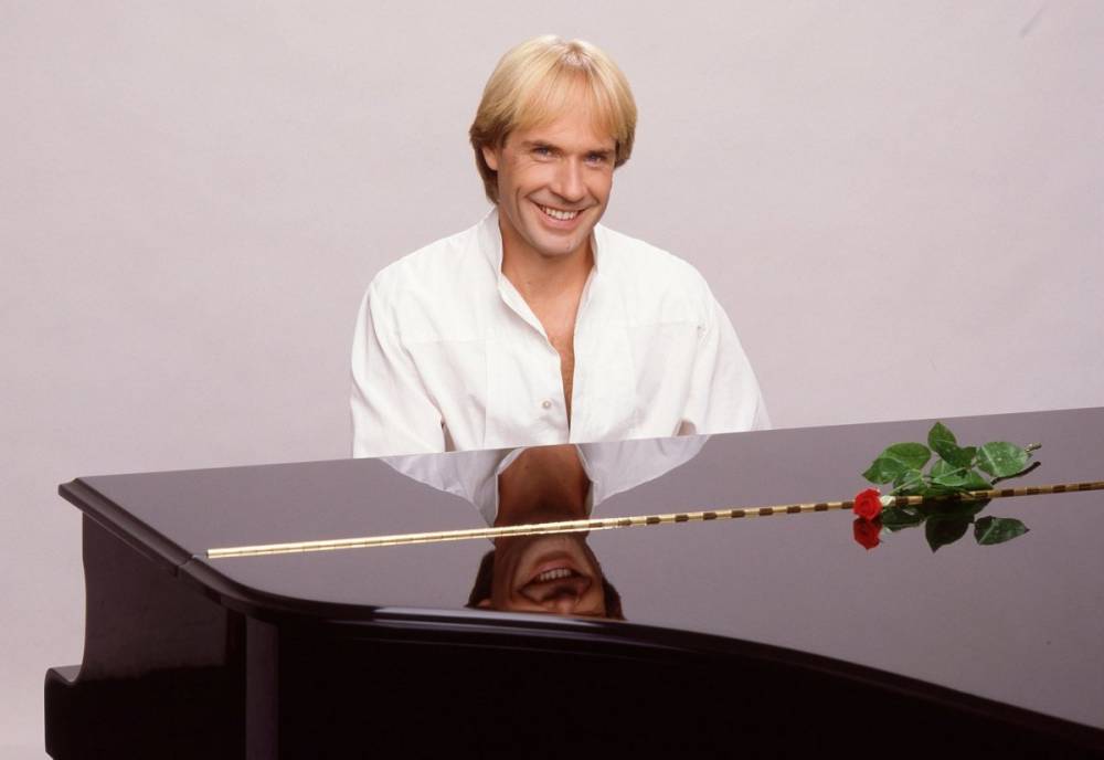 A kincses városban ad jótékonysági koncertet Richard Clayderman zongorista, a romantika hercege