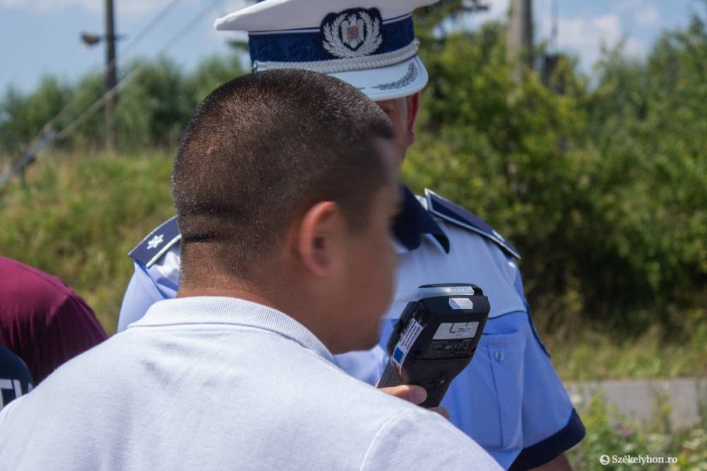 Rendőrségi túlkapások: fájdalomcsillapító szedésével is drogfogyasztónak minősülhet a gépkocsivezető