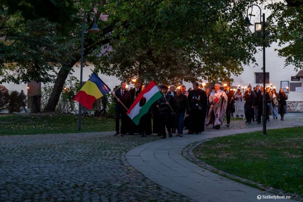 A szabadság és a demokrácia nem magától értendő