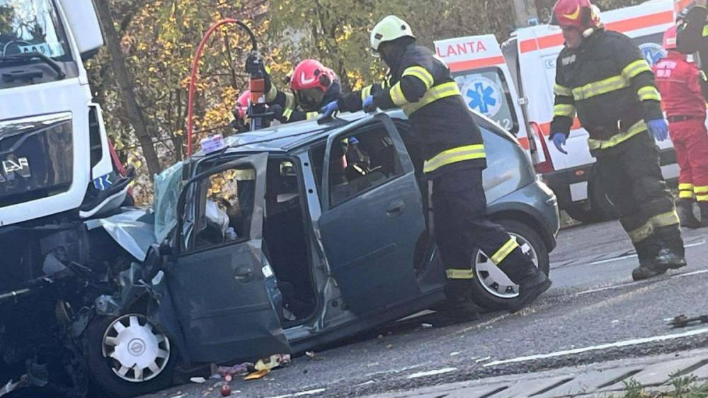 Összefog a közösség a tragikus autóbalesetben elhunyt Fegyverneky-házaspár lányaiért