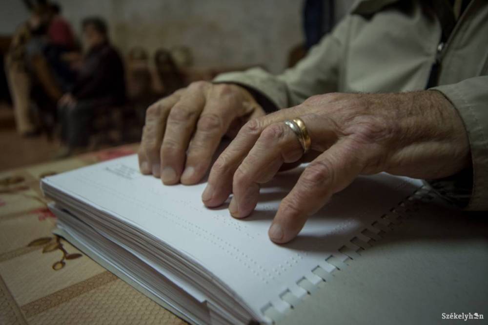 Szolidaritási támogatást kapnak a súlyos fogyatékkal élő nyugdíjasok