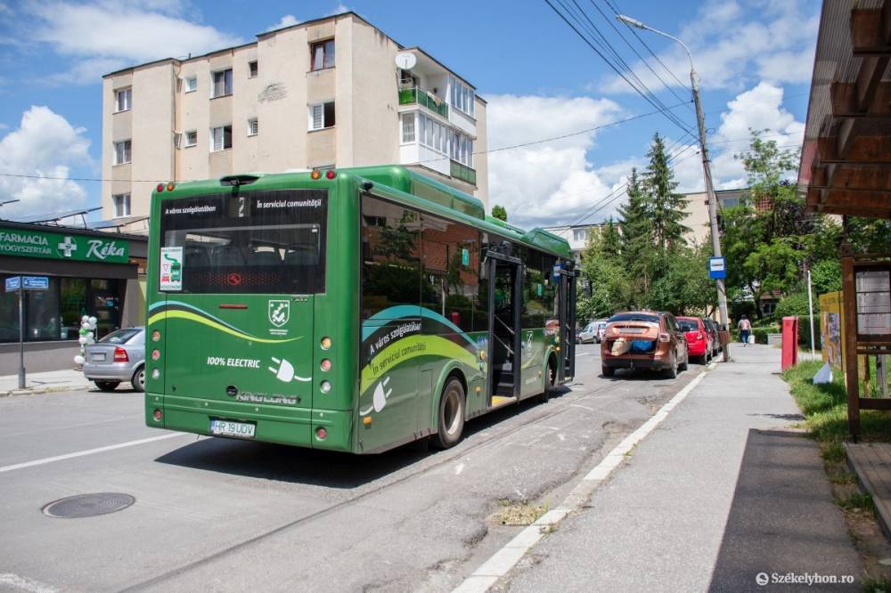 Hónapok óta új buszok róják Székelyudvarhely utcáit, az utasok száma azonban lehetne több