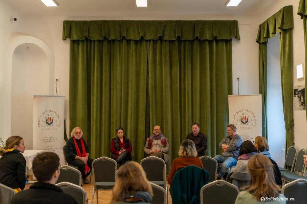 Őshonosok a hazában: a kulturális autonómia nem elválaszt bennünket, hanem összehoz