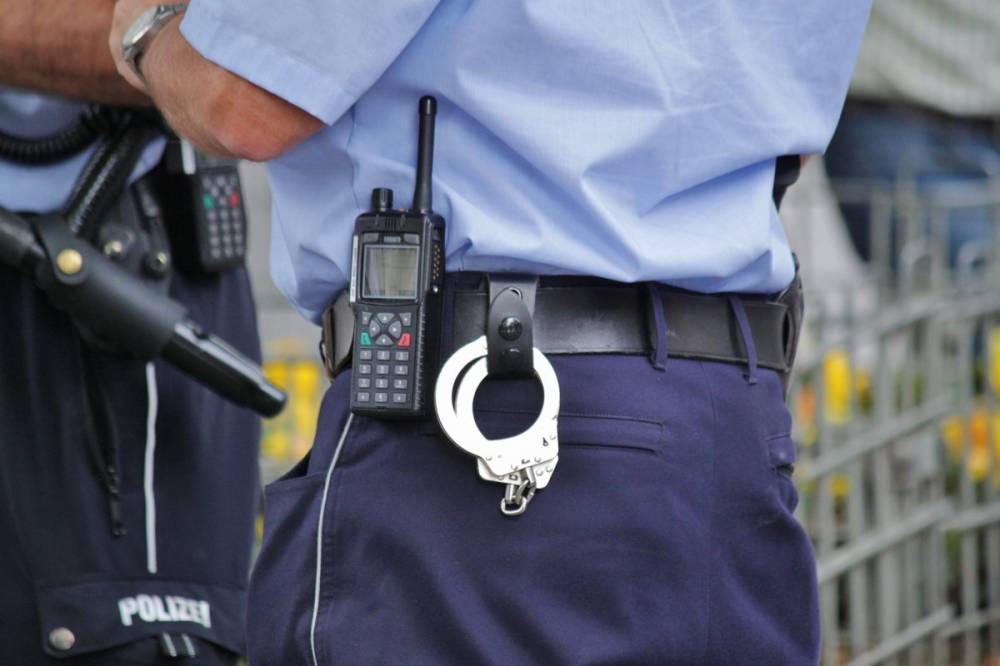 Bántalmazták társukat, őrizetbe vettek két kiskorút