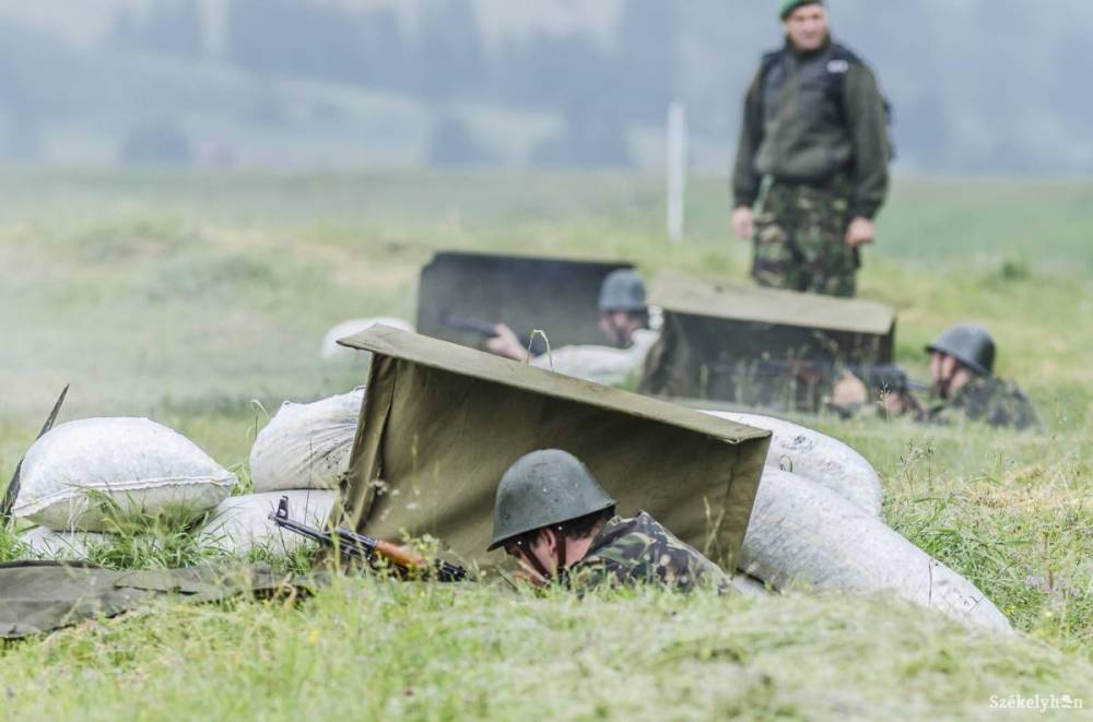 Lőgyakorlat több napon át a Kerekerdőn