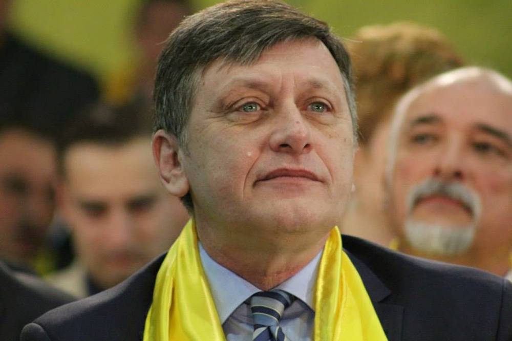 Az RMDSZ jövő héten hivatalosítja Crin Antonescu támogatását