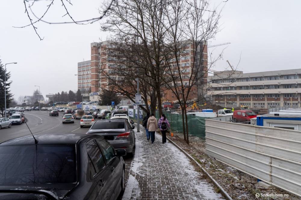Ideiglenes körforgalmat alakítanak ki a kórházépítési munkálatok idejére