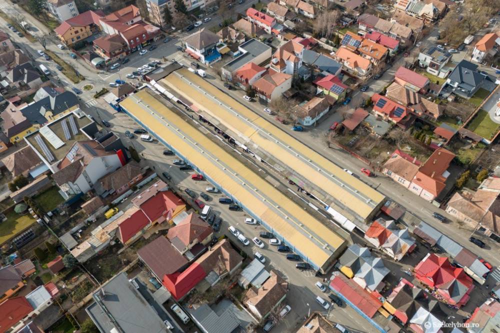 A felújítás áldozatai lesznek az oroszpiaci kereskedők?