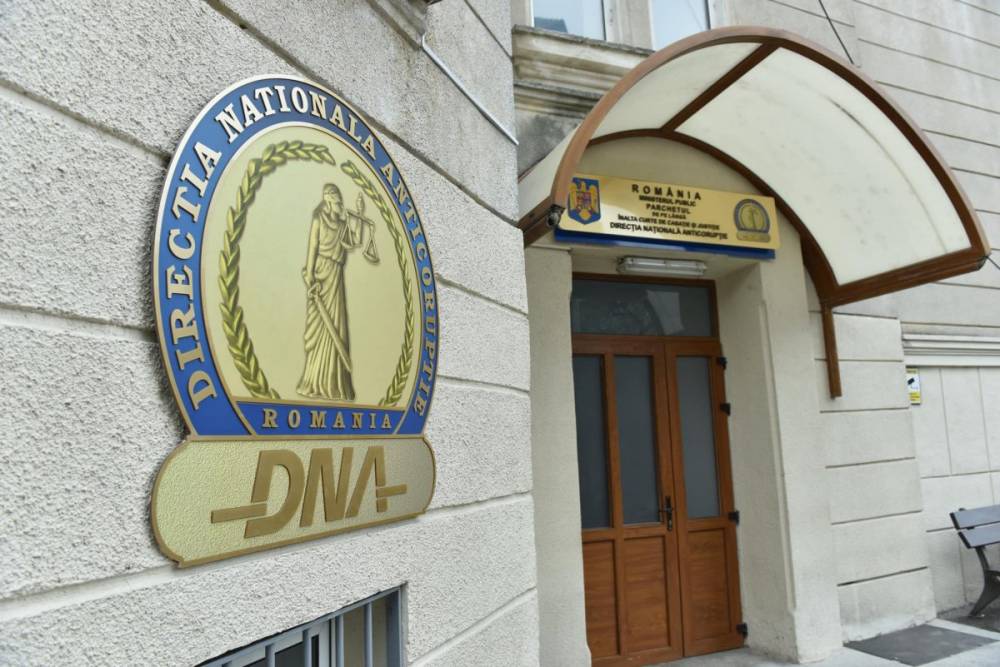 Elvitte a DNA az alelnököt