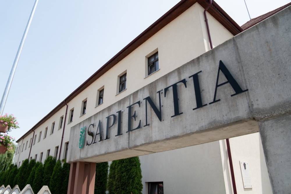Nyitott kapukkal várja a középiskolásokat a Sapientia EMTE