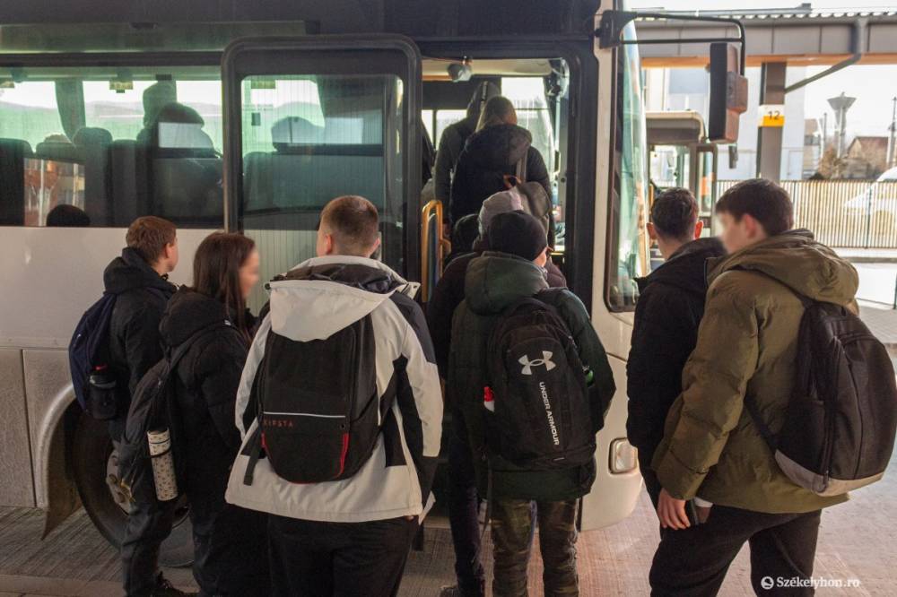 Elakadt a közbeszerzésnél Hargita Megye Tanácsa a vidéki buszos tömegközlekedés kiszervezésénél