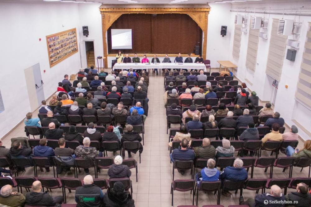 A polgármester szerint politikai ügy lett a csíkszentkirályi vízszolgáltatás átadásából