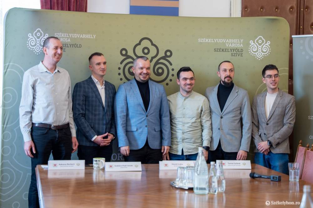 Szlogennel ráerősítve: Székelyudvarhely Székelyföld szíve