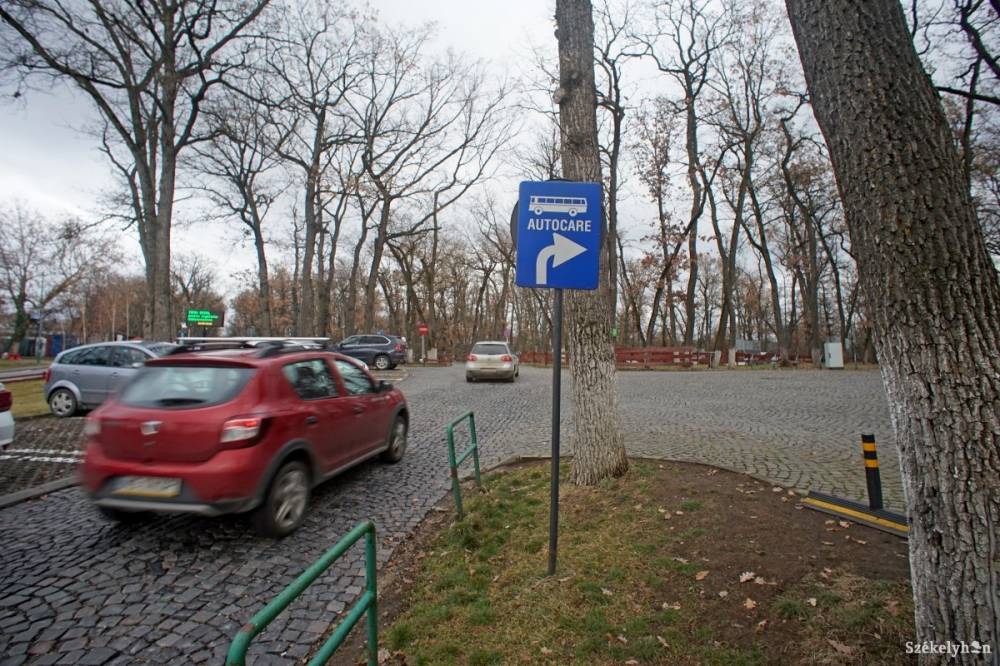 Több mint ezer ingyenes parkoló válhat fizetőssé Marosvásárhelyen
