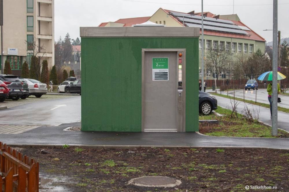 Újabb közvécék kihelyezését tervezik Csíkszeredában a jövőben
