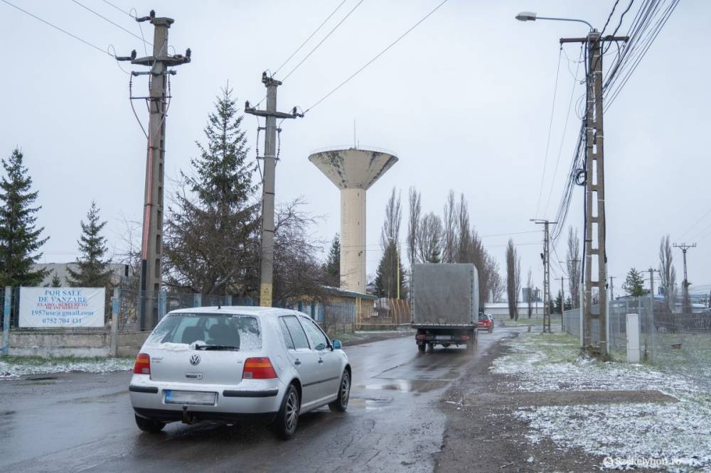 Sokat kell költeni a csíkszeredai Hajnal és Akác utcákra
