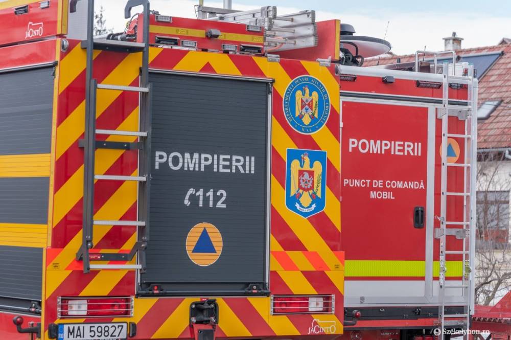 Lángok csaptak fel egy csíkkozmási lakóházban