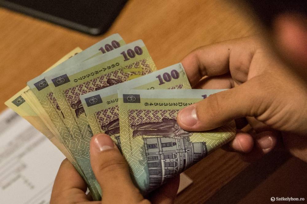 Több mint 300 ezer lejjel károsíthatták meg az államot, rájuk rúgták a rendőrök az ajtót