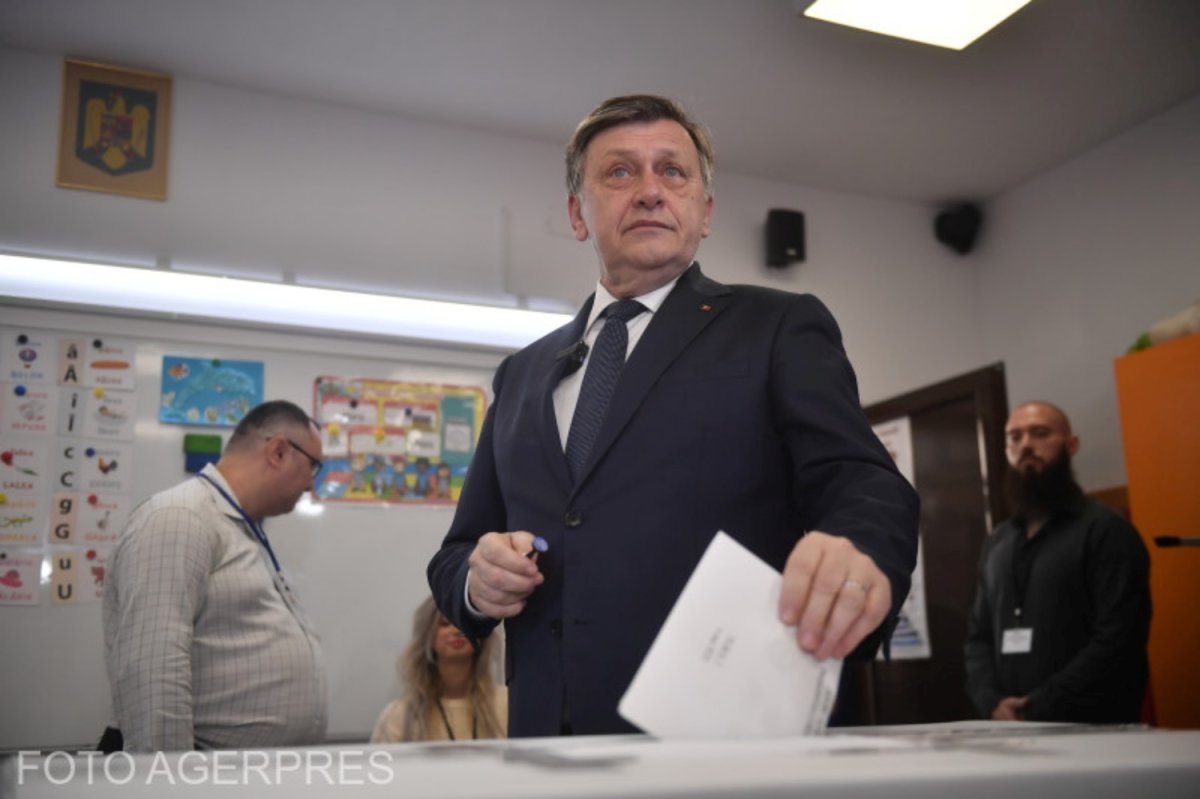 Crin Antonescu: sajnálom, hogy kudarcot vallottam a politikai számtan terén