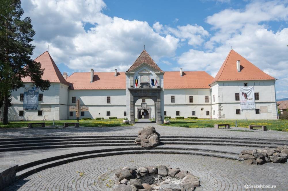 Borszereda – a Kárpát-medence legjobb borászai mutatkoznak be a Mikó-várban