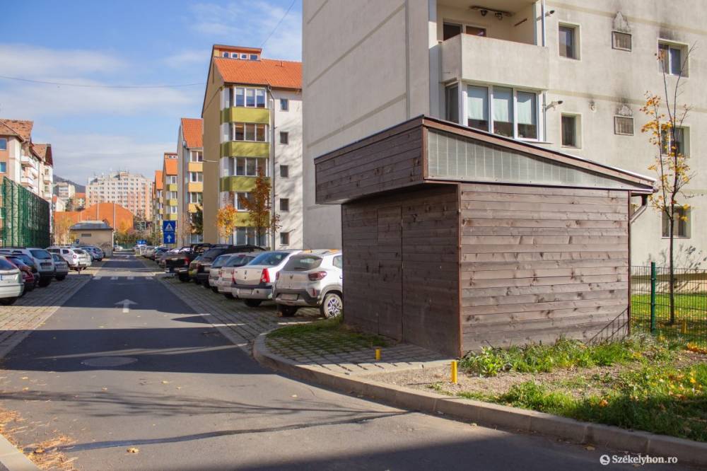 Nem teltek meg, de beváltak a kerékpártárolók Csíkszeredában