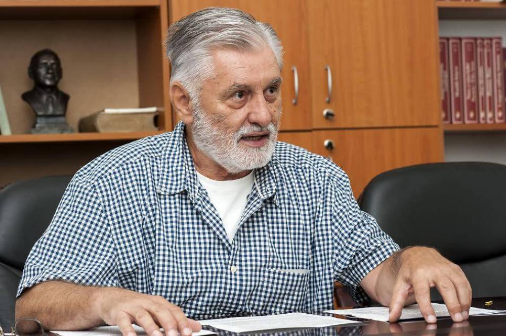 Raffay Ernő történészt lehet meghallgatni több erdélyi városban is
