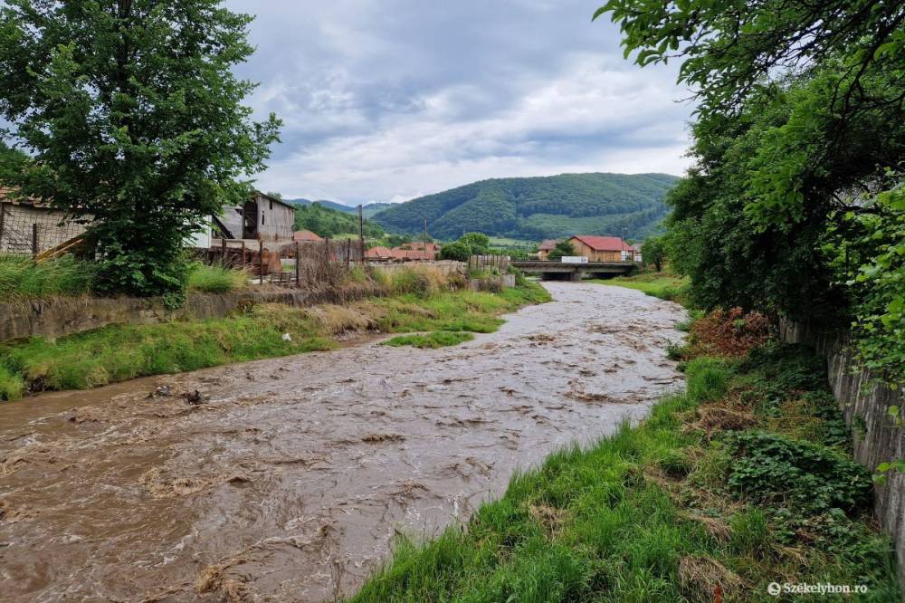 Székelyföldre is érvényes másodfokú árvízriasztást adott ki a vízügy