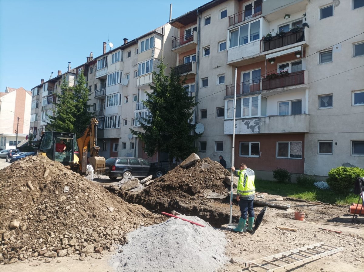 Megkezdődött a csatornahálózat cseréje a Bucsin negyedben
