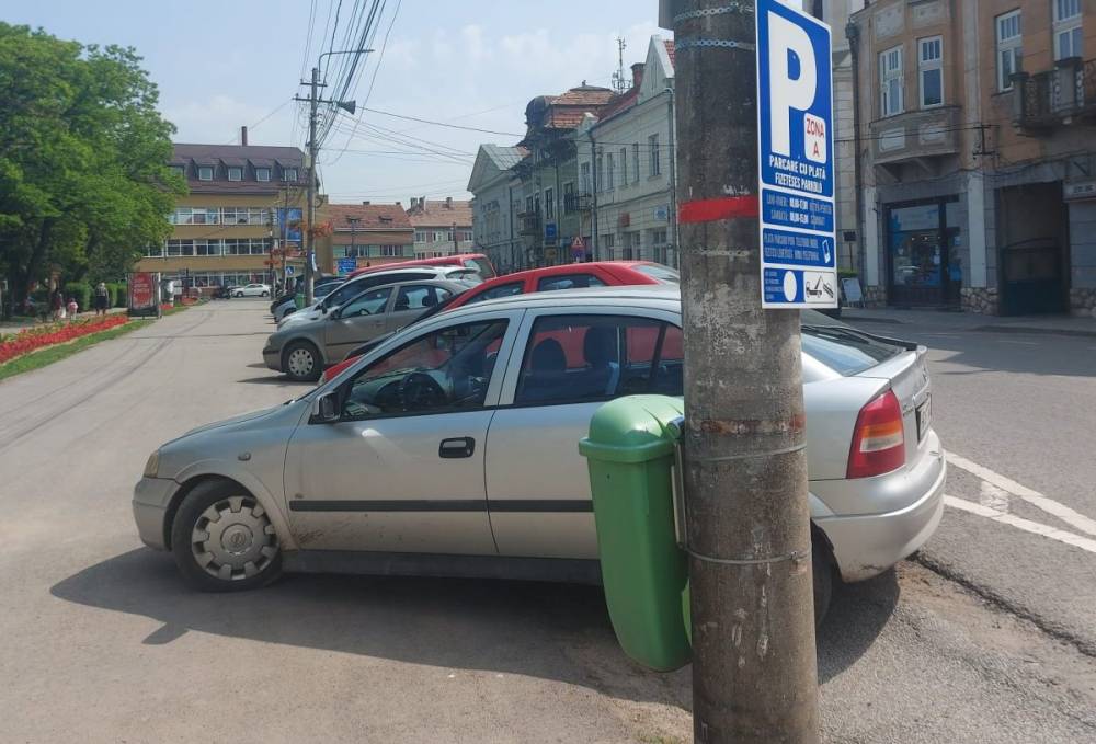 Rendbe teszik a főtéri parkolókat Gyergyószentmiklóson, összehívták a Monturist közgyűlését