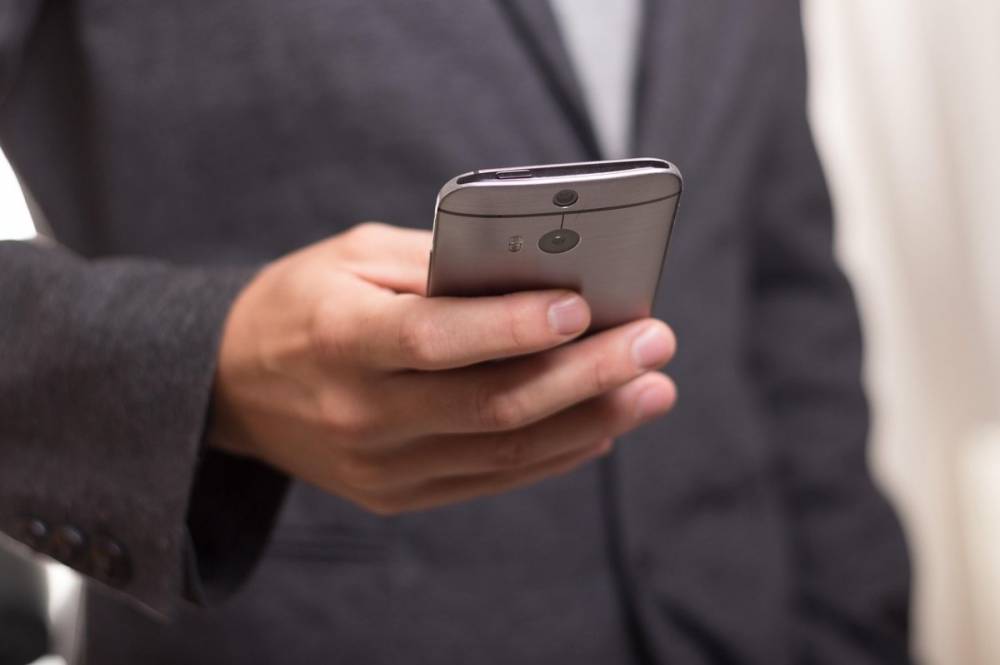 Ismét figyelmeztet az egyik telefonszolgáltató: ne adjunk ki személyes adatokat SMS-ben, emailen vagy telefonon