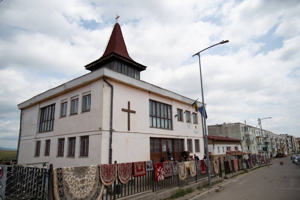 Házhoz viszik a szakoktatást a cigány gyermekekhez