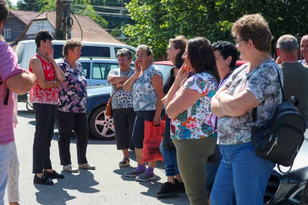Ismét tüntetnek a Sal Sind volt munkatársai a bánya előtt