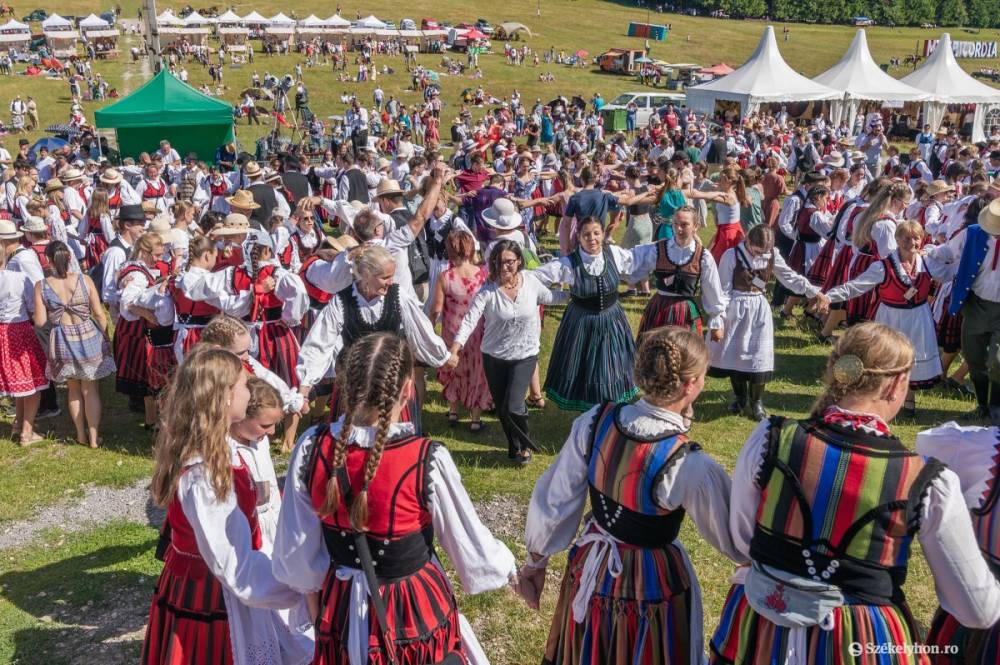 Mindenki tudja már: július első szombatja, az Ezer Székely Leány Napja