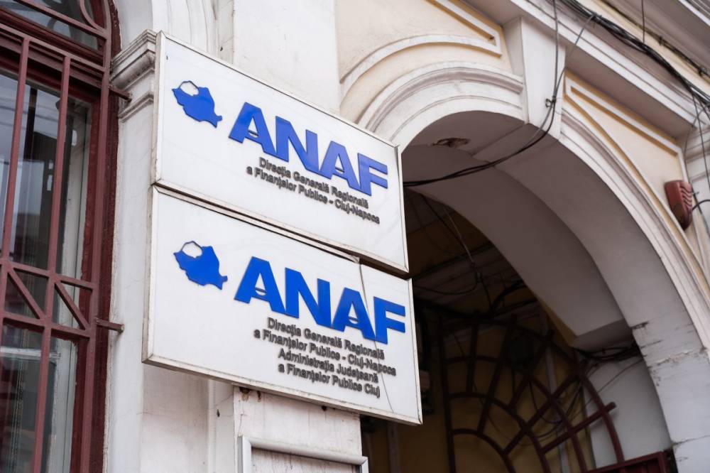 Leváltotta az adóhatóság vezetőségét a kormányfő