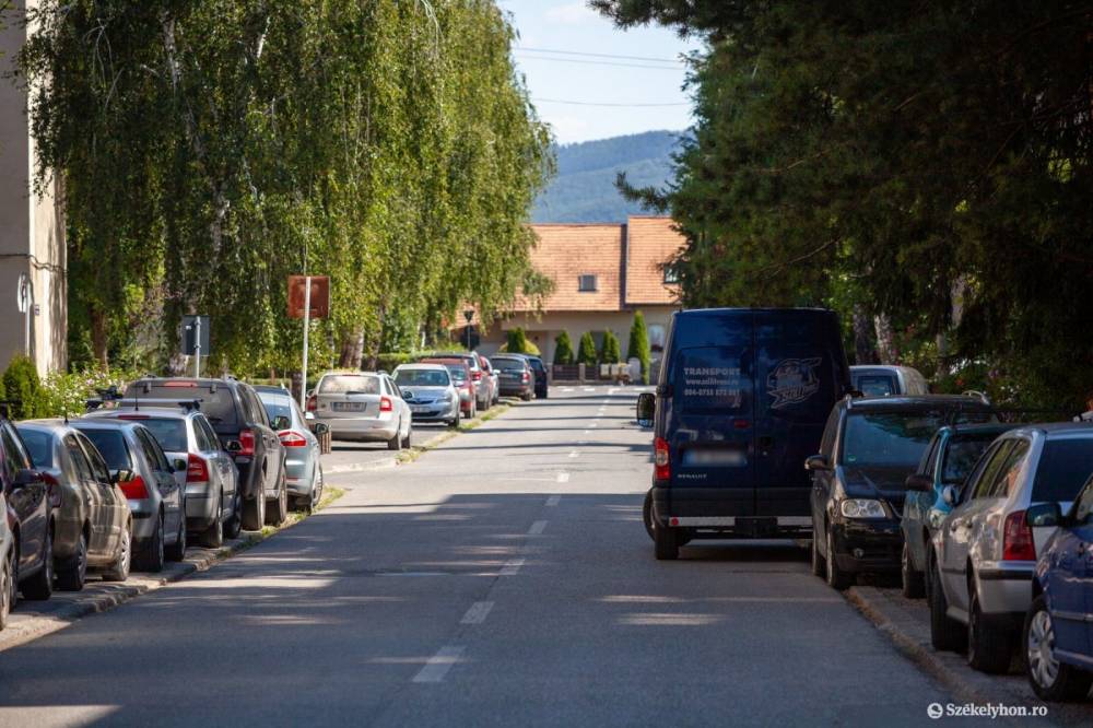 Megújul a Cipészek utca Székelyudvarhelyen, rendezik a parkolást is