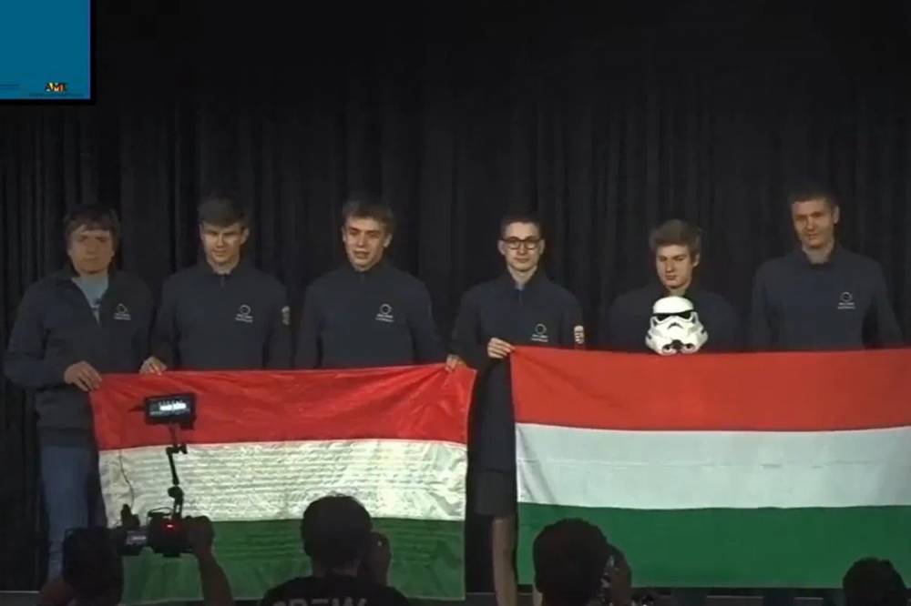 Aranyat ért a tudás: világsikert aratott a csíkszeredai diák a nemzetközi matematikai olimpián