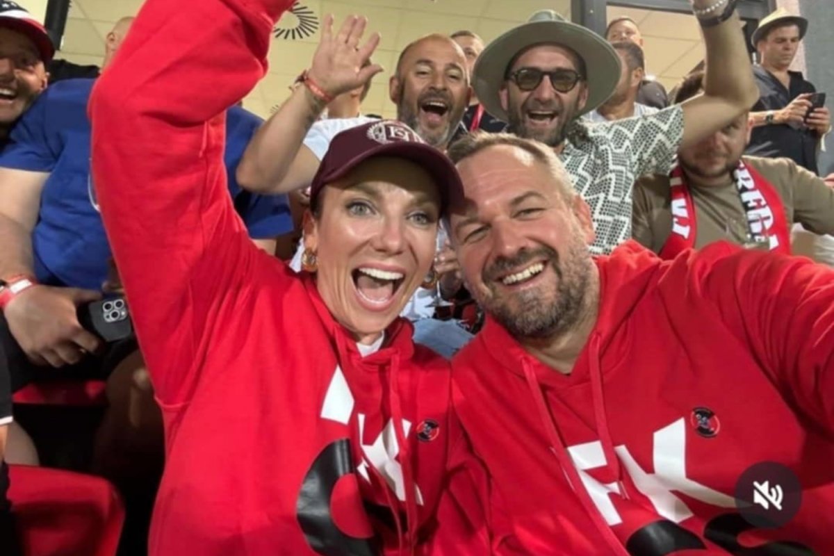 Rúzsa Magdi is ott volt az FK Csíkszereda péntek esti mérkőzésén