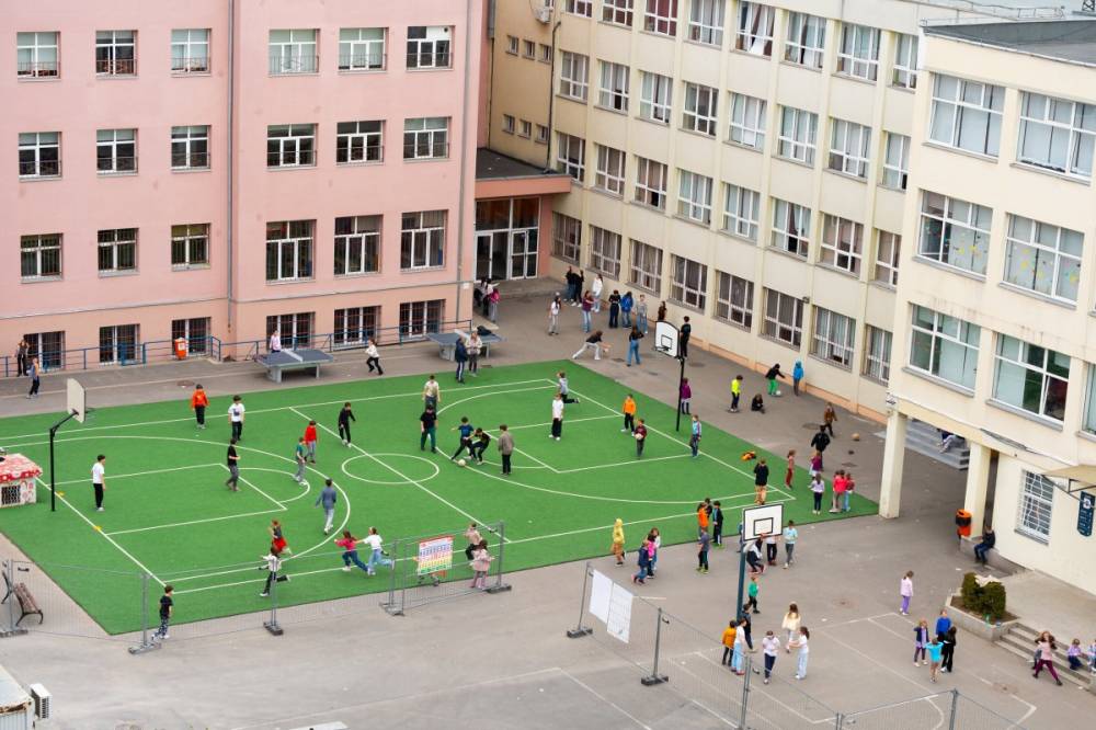 507 tanintézetet kerül be nagyobb iskolák igazgatása alá