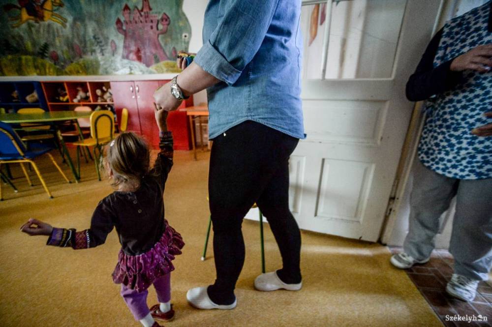 Megkaphatják bérüket a szociális ellátórendszerben dolgozók