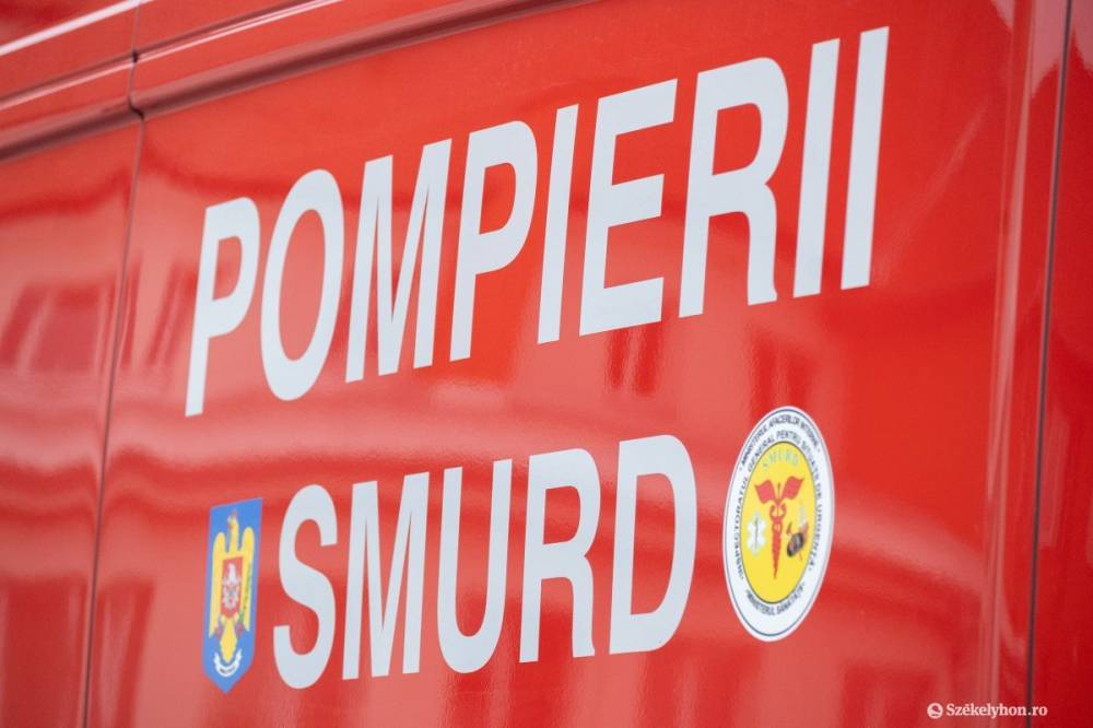 Vonat gázolt el egy autót, négyen életüket vesztették