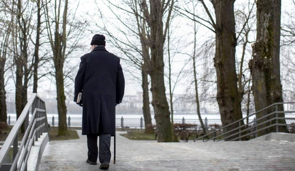 Városi magány: az idősek közül sokan érzik magukat elszigeteltnek, csak egyvalakivel beszélnek havonta