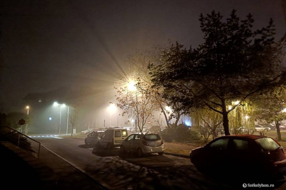 Sűrű köd telepedett a Csíki-medencére