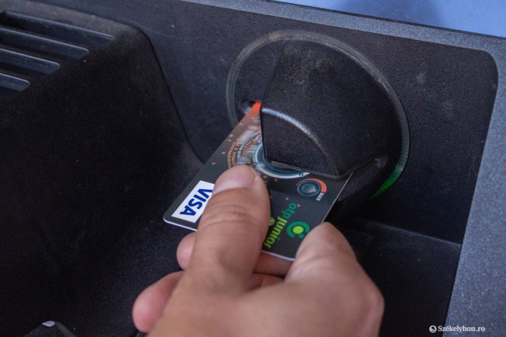 Nem lehet különbséget tenni a magánnyugdíjalapba befizetők között