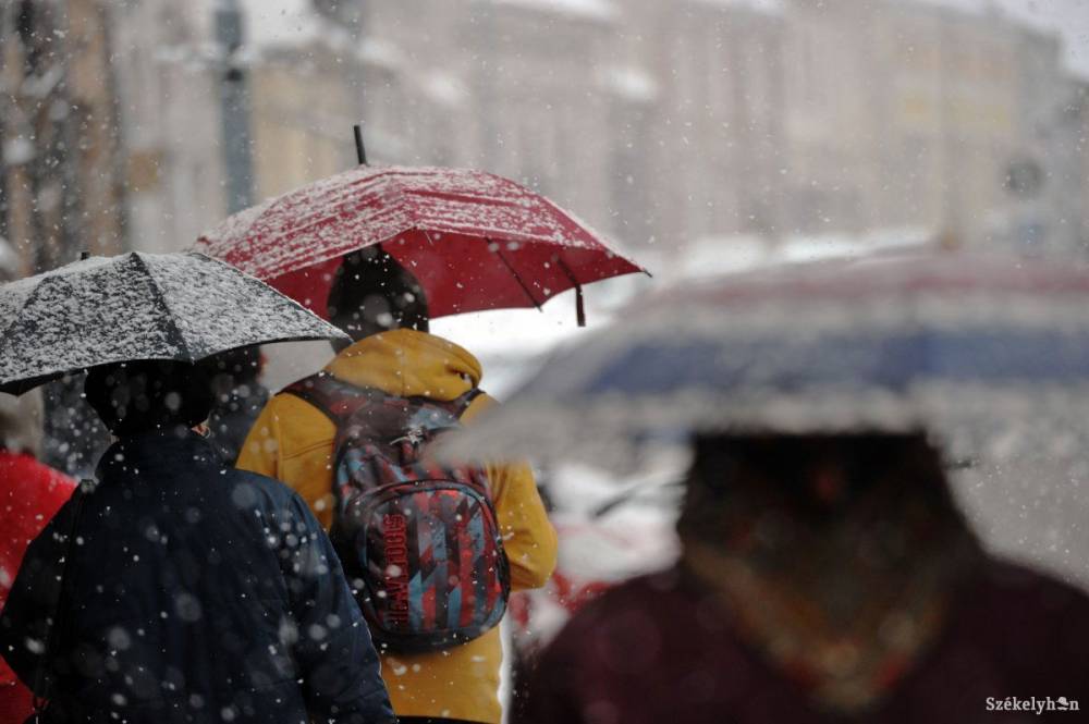 Megint jön a lehűlés: vasárnapig esőre, havas esőre, havazásra lehet számítani