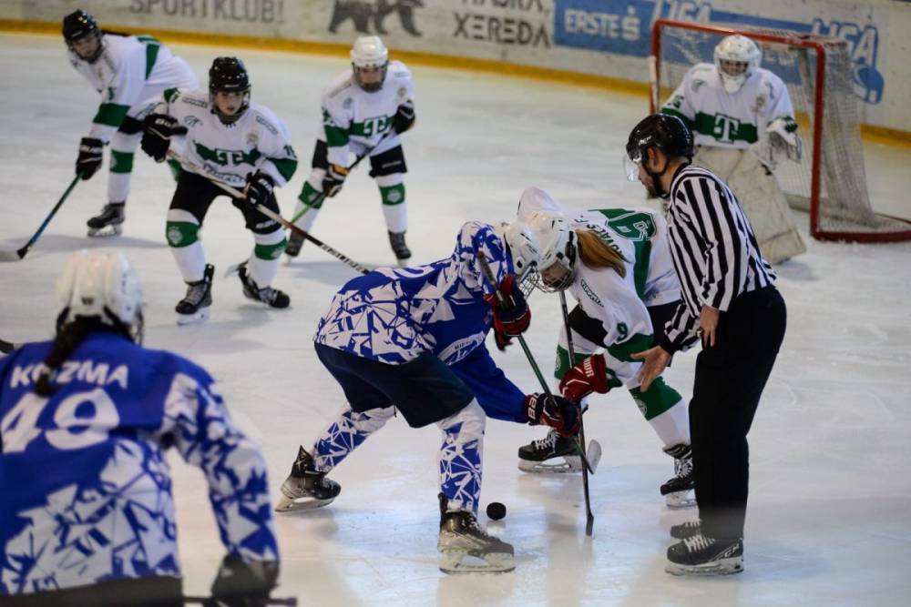 Magyarországon szerezte első pontjait a Csíkszeredai Sportklub női hokicsapata