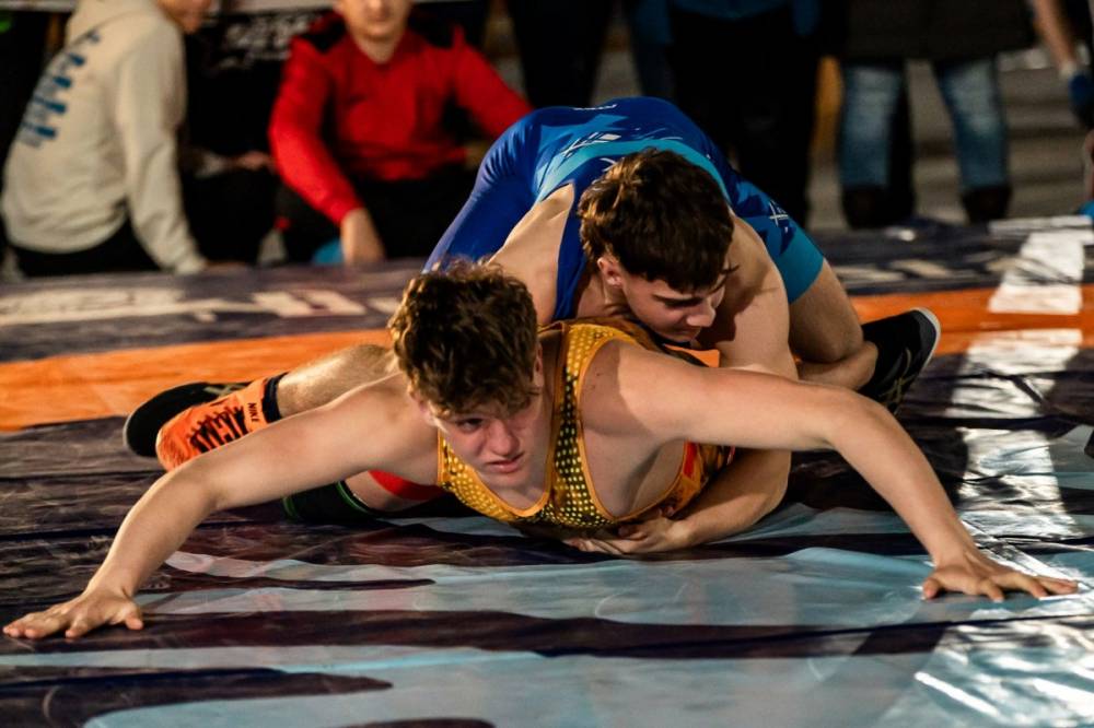 Adománygyűjtés a sóvidéki birkózósport javára