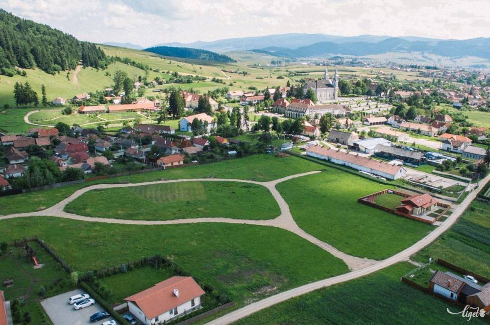 Új övezeti rendezési tervet (PUZ) fogadtak el a csíksomlyói skanzen park létrehozására