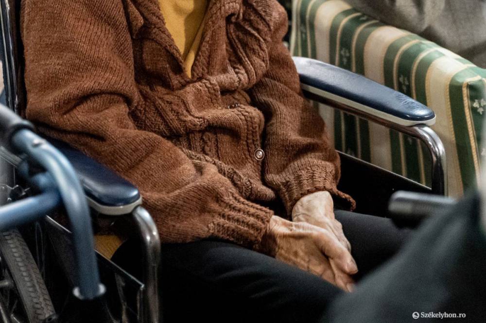 A drágítás ellenére is nehéz bejutni az idősotthonba