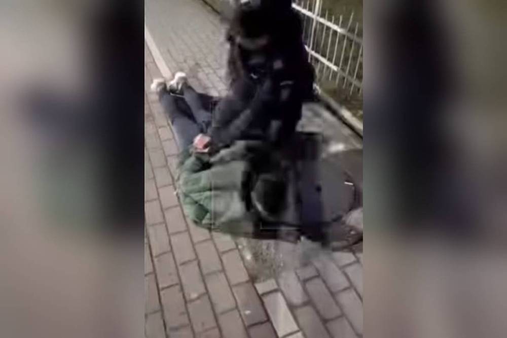 Késsel fenyegetőzött egy bentlakásos fiatal, földre teperték a csendőrök – videóval